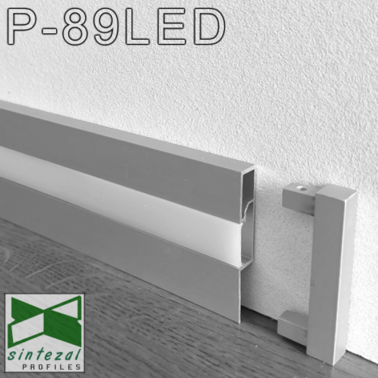 Накладний алюмінієвий плінтус з LED-підсвіткою Sintezal P-89LED, 60х10х2500мм.